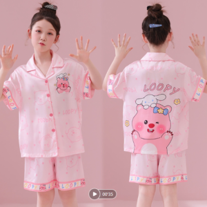oem custom kids summer ice silk sleepwear cartoon print short pants pajama outfit (复制)