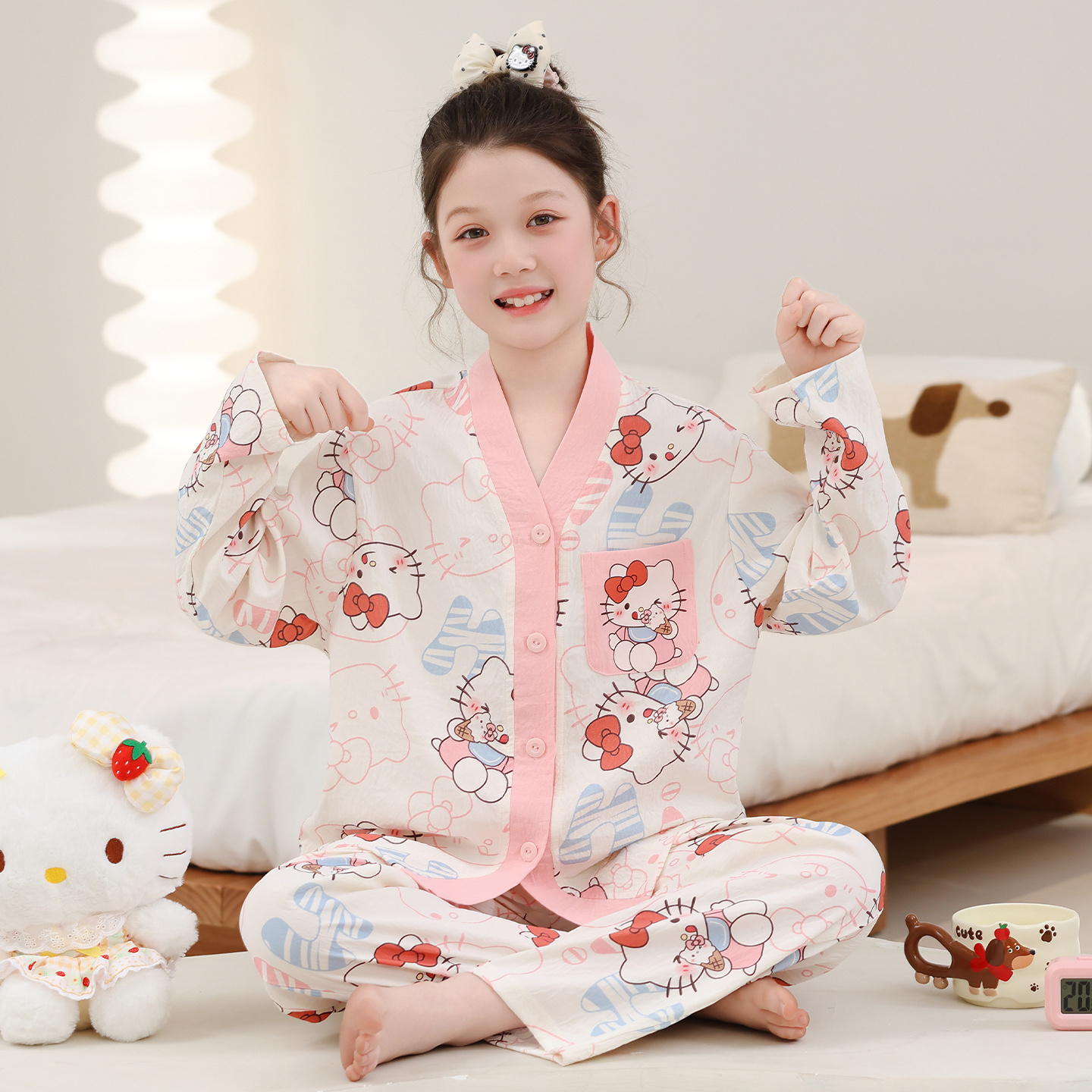 oem custom graphic print kids pajamas lapel collar long sleeve suit (复制) oem custom graphic print kids pajamas lapel collar long sleeve suit (复制)