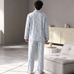 men’s cardigan two piece loungewear set 180g poly cotton soft sleepwear pajamas wholesale oem odm available (复制)